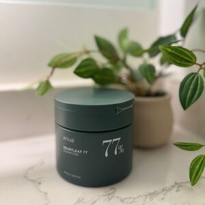 Anua Heartleaf 77 Clear Toner Pad- soothe, exfoliate, hydrate, smooth